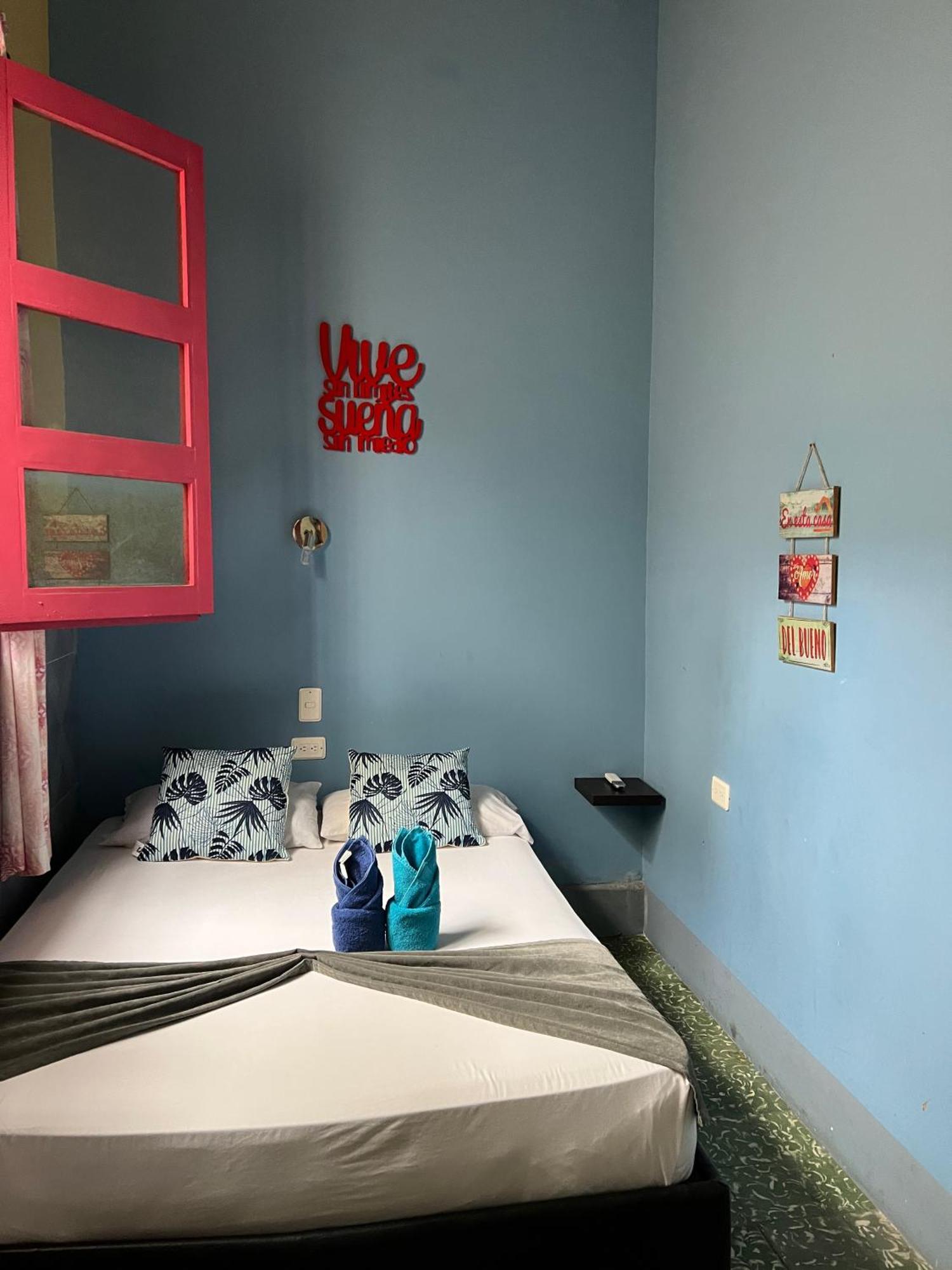La Viduka Hostel Cartagena Buitenkant foto