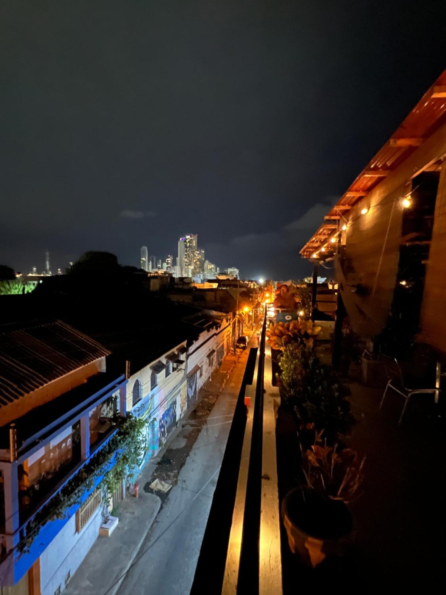 La Viduka Hostel Cartagena Buitenkant foto