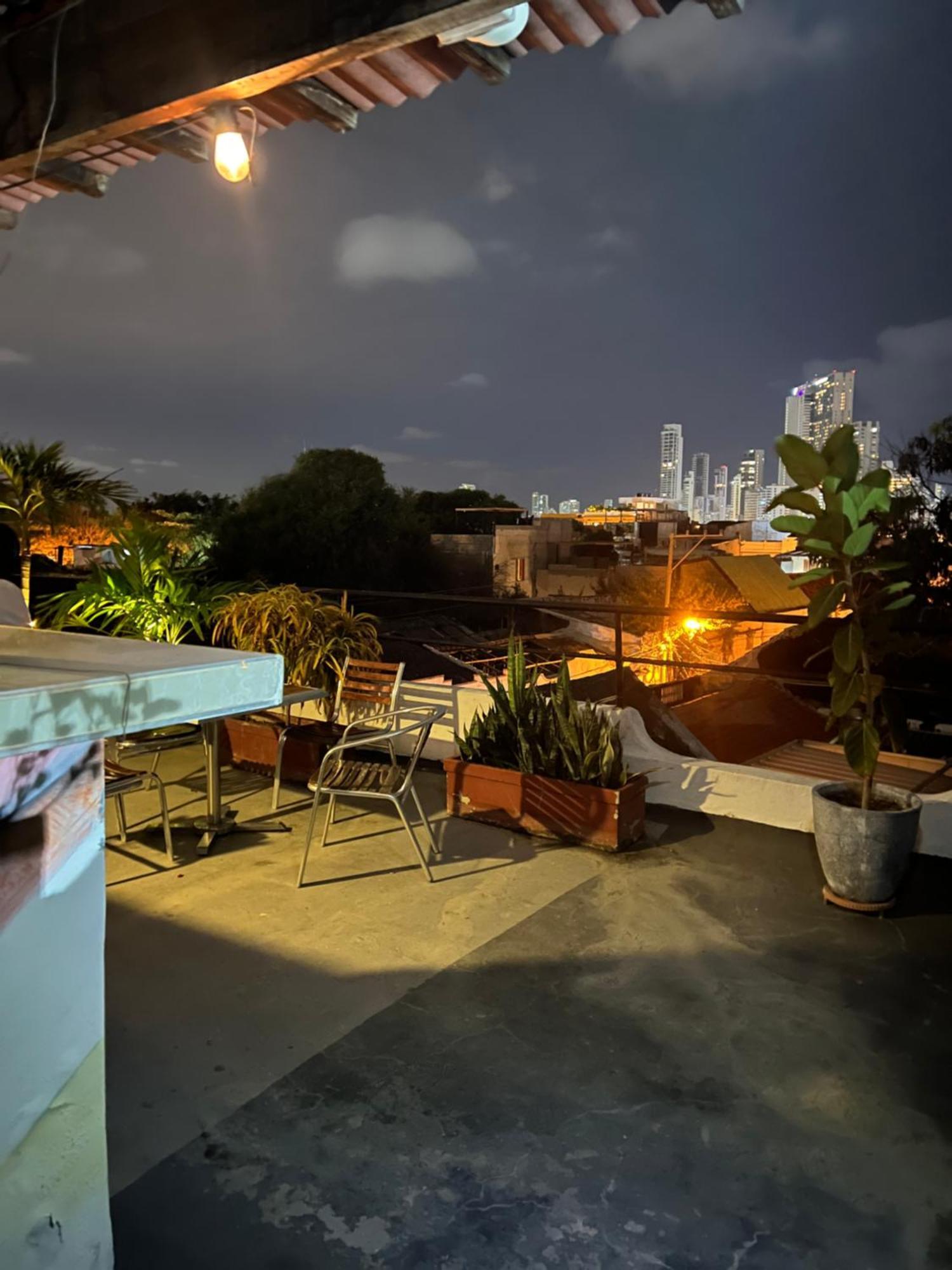 La Viduka Hostel Cartagena Buitenkant foto