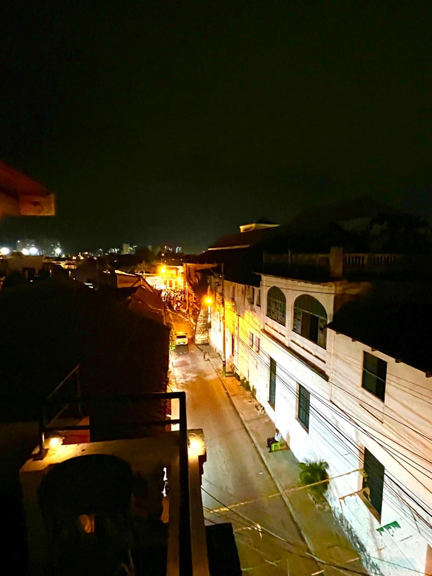 La Viduka Hostel Cartagena Buitenkant foto